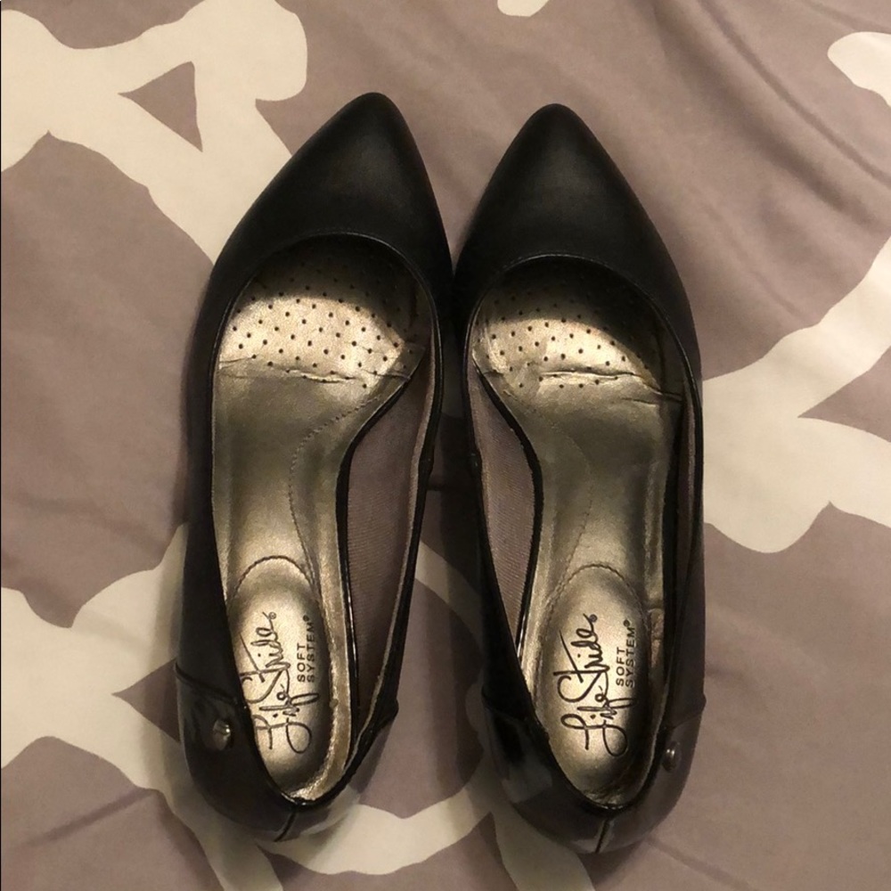 Wedge Pointy Toe Shoe